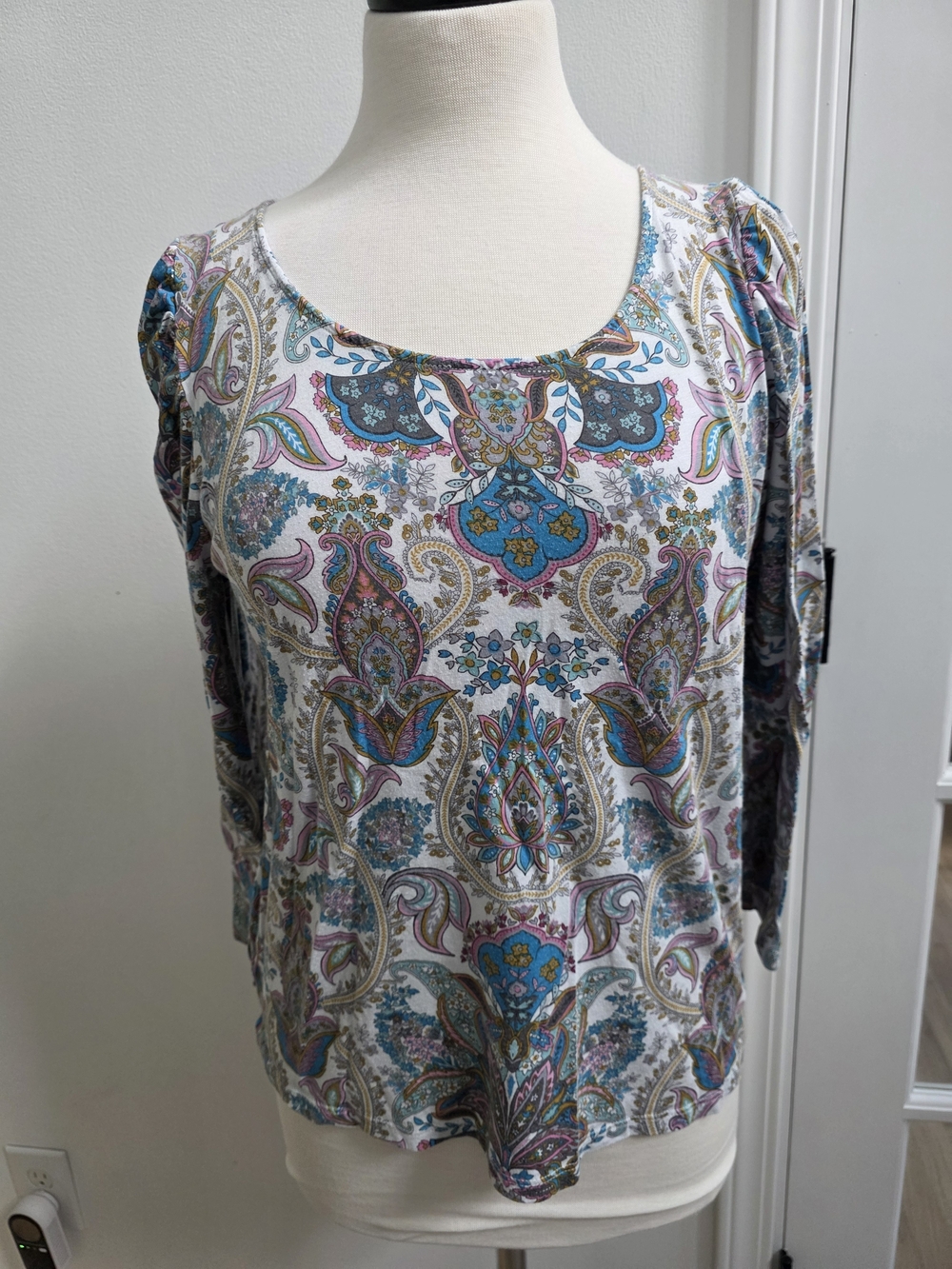 LOFT Long Sleeve Paisley Scoop Neck Top in White, Teal, Pink and Gold
